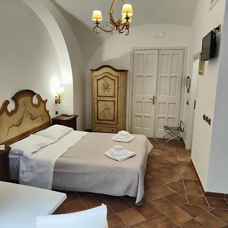 Apartament Androsa *
